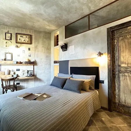 Via Roma Charming 3* Baunei