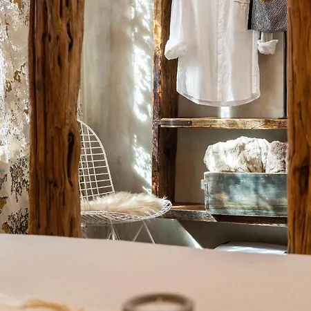 Via Roma Charming Guest house